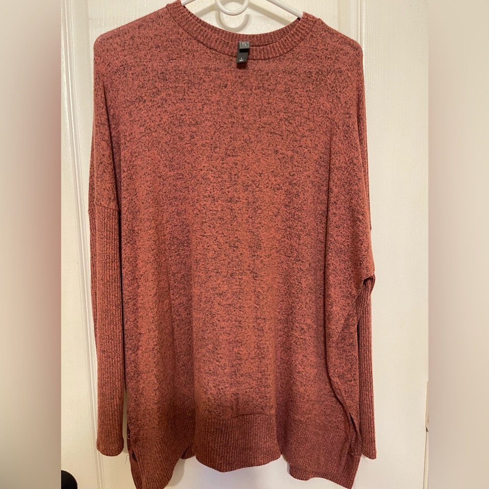 ALYA long sleeve shirt, size large, very soft